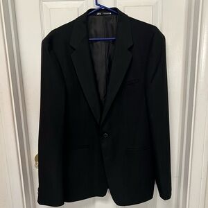 Zara - Black Blazer